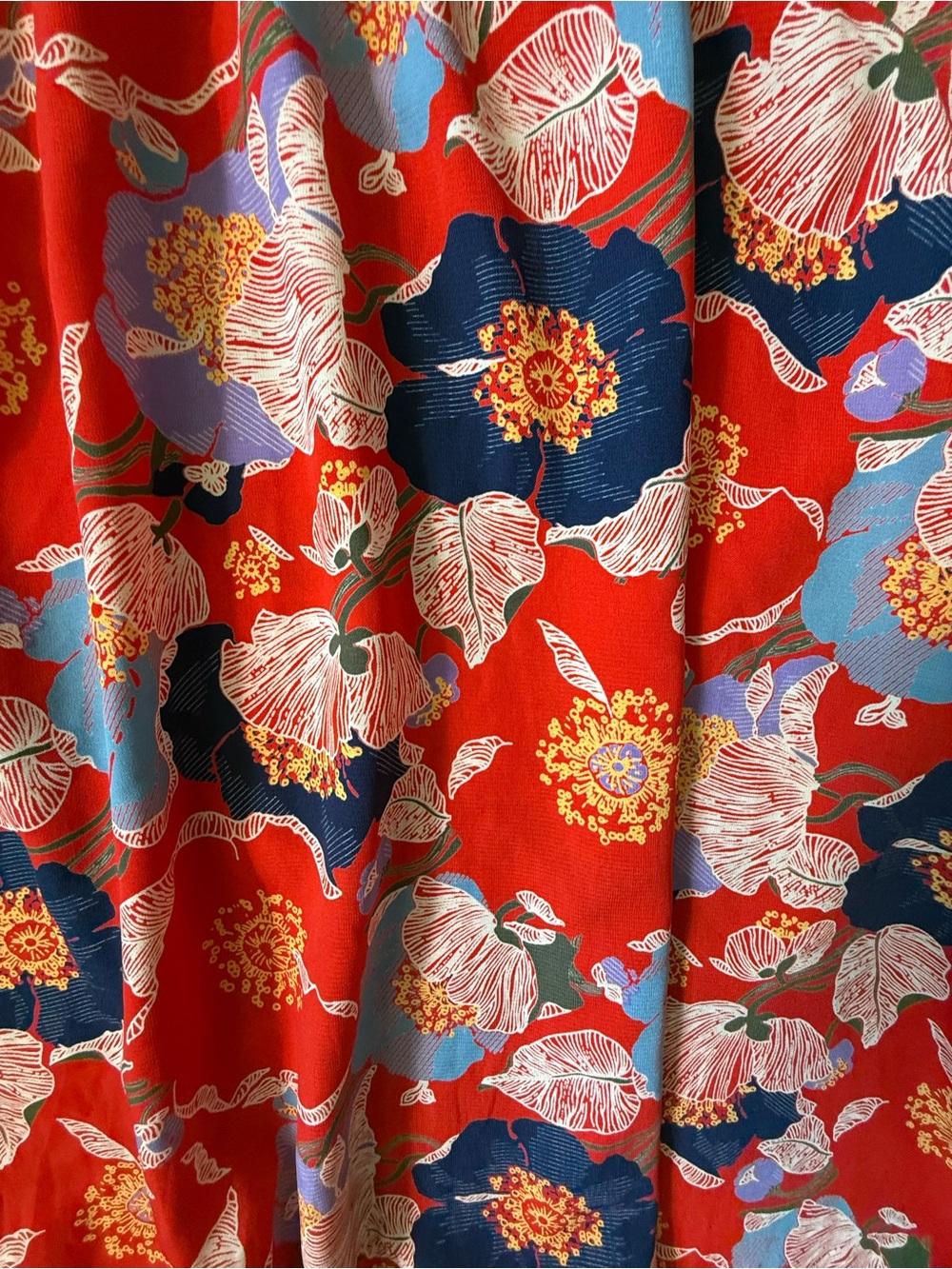 S- Floral Ruffle Mock-Neck Shell Top - Red Floral - Picture 6 of 7